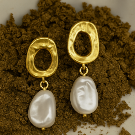 Geometric Pearl Claw